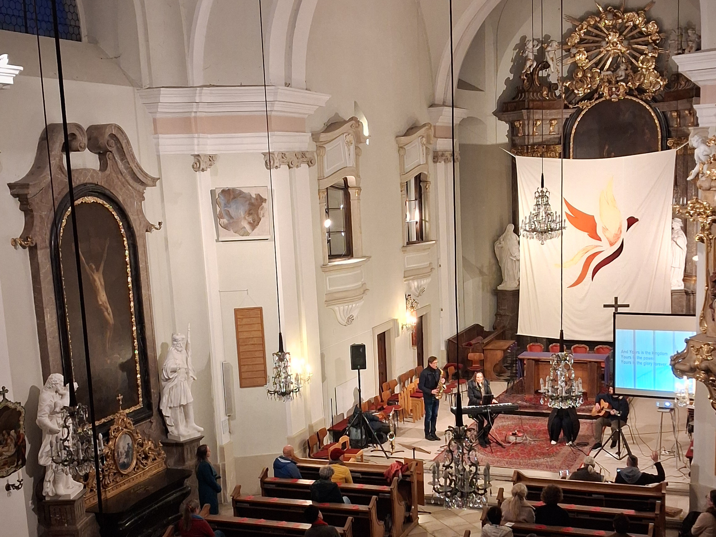 https://www.artcross.at/camp/wp-content/uploads/2013/11/kirche.jpg